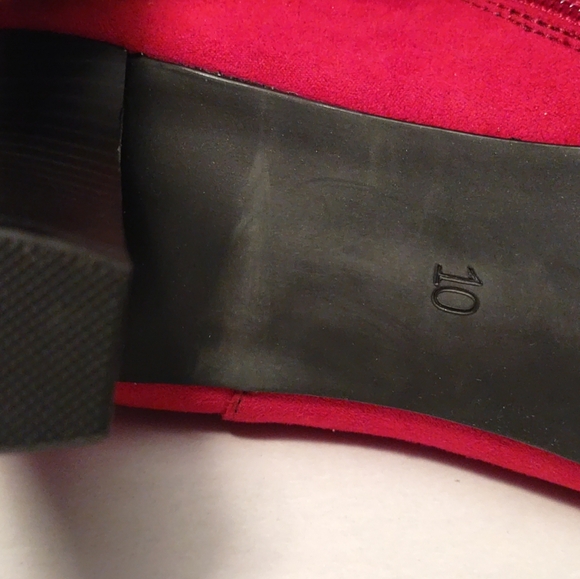 🌺COACH & FOUR Red Suede (Fabric) Slip On Booties Side Zipper Boots Size 10🌺 - Picture 4 of 15